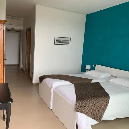 Apartment Regard-sur-mer 165m2 4ch Vue Piscine Carqueiranne
