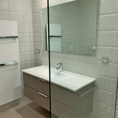 아파트 Regard-sur-mer 165m2 4ch Vue Piscine 카르쿠에이란느