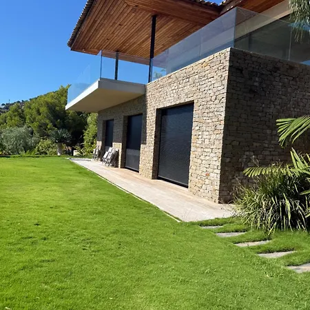 Regard-sur-mer 165m2 4ch Vue Piscine شقة كاركيران